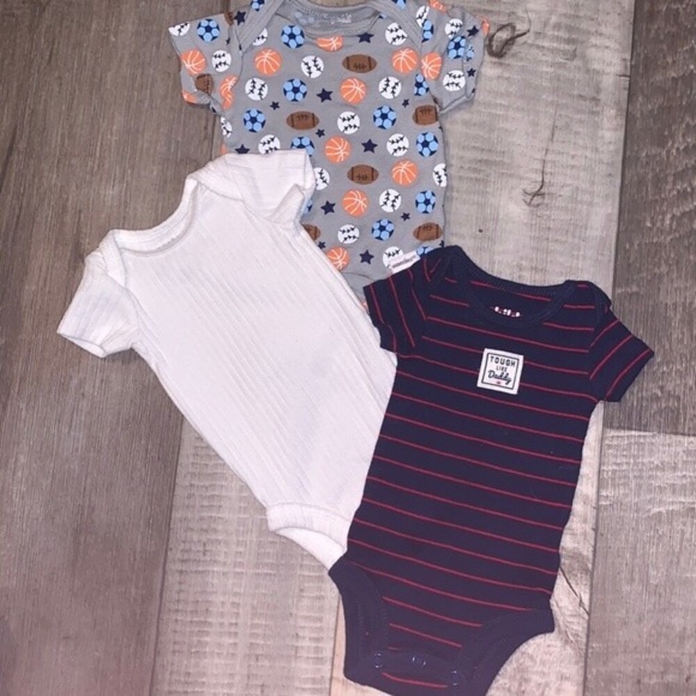 CHILD OF MINE/GERBER one piece lot-‎ BOYS SIZE -PREEMIE